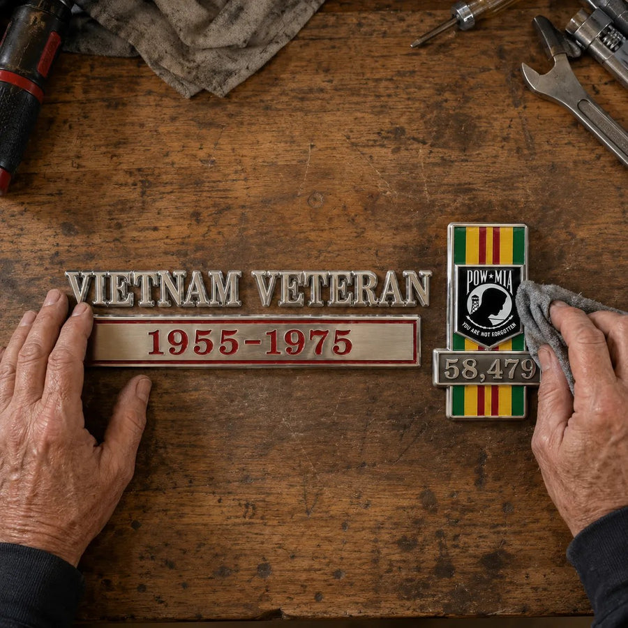🎖️Vietnam-Era Veteran Tribute Car Emblem – Commemorative Metal Auto Badge for Honor & Remembrance