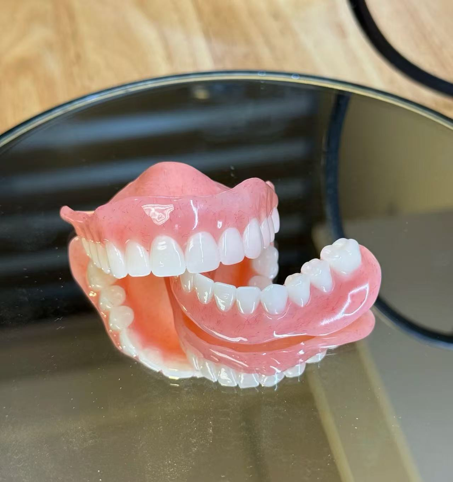 ORVYLA DENTURES-Boil-and-Bite Functional Denture, Self-fit at Home, Fully Adjustable for Narrow or Wide Arches, Long or Short-term Solution, Eat, Drink and Smile Confidently